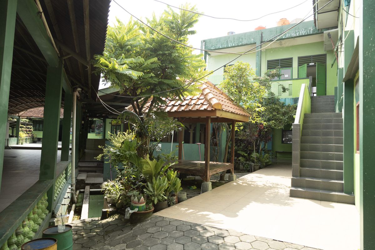 D. Laboratorium IPA (Fisika & Biologi)